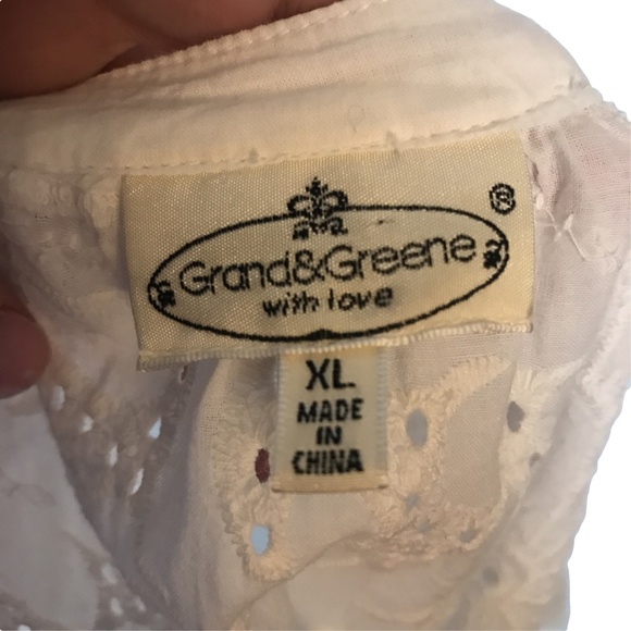 GRAND & GREENE White with Eyelet Design Size XL - Picture 5 of 6